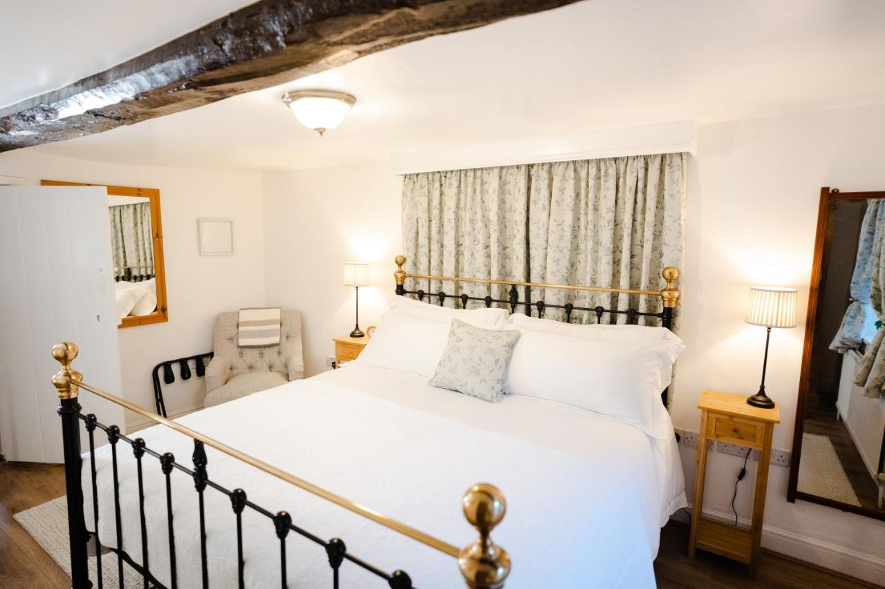 Hovell Hall Country Bed And Breakfast Norwich Exterior photo