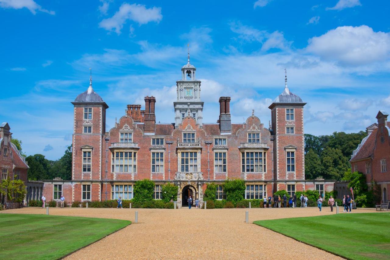Hovell Hall Country Bed And Breakfast Norwich Exterior photo